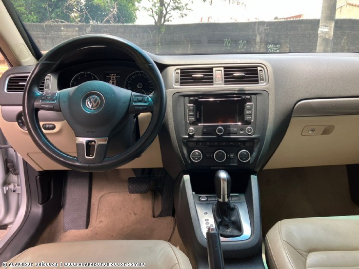 Volkswagen JETTA HIGHLINE 2.0 TSI 2014/2014